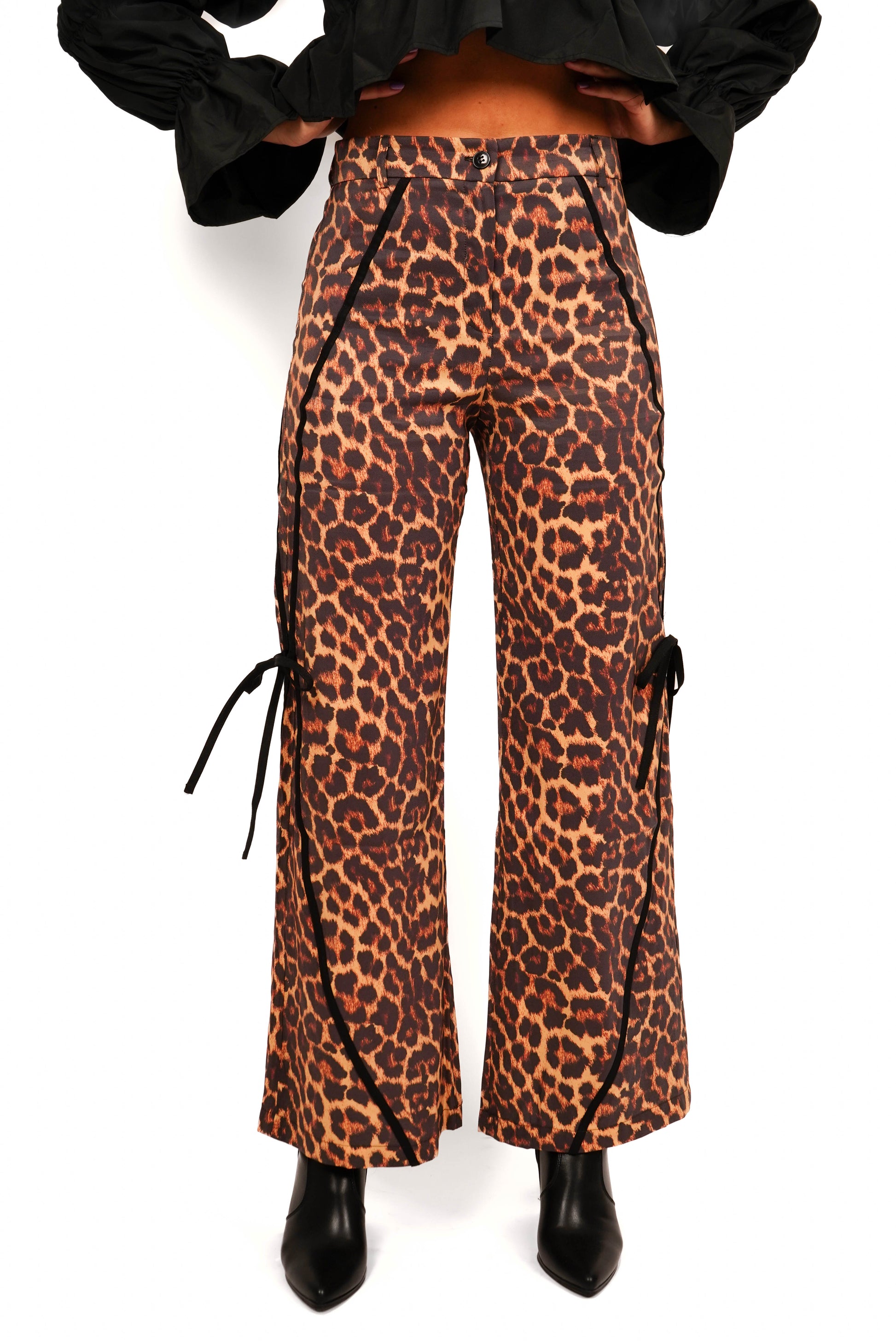 Laagam Vicky Leopard Pants